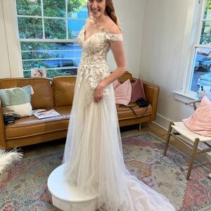 Signature Studio Ivory Lace Off-Shoulder Wedding Dress